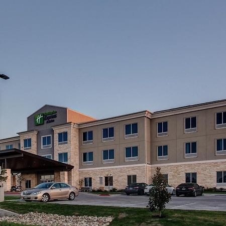 Holiday Inn Express & Suites Gatesville - N. Ft Hood By Ihg Exterior foto